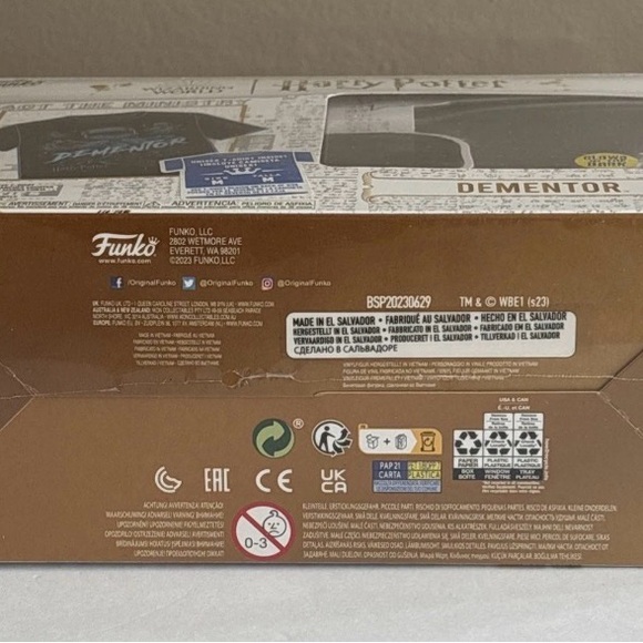 Funko Harry Potter Dementor Glow-in-the-Dark Set - Picture 4 of 4